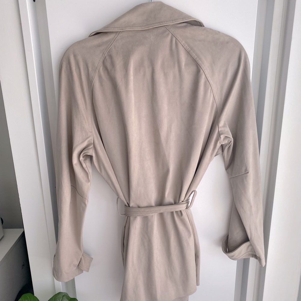 Zara Jacket - Picture 2 of 3